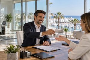 ¿Alquilas una oficina en Benalmadena? Asegura tus ingresos con una garantía de alquiler